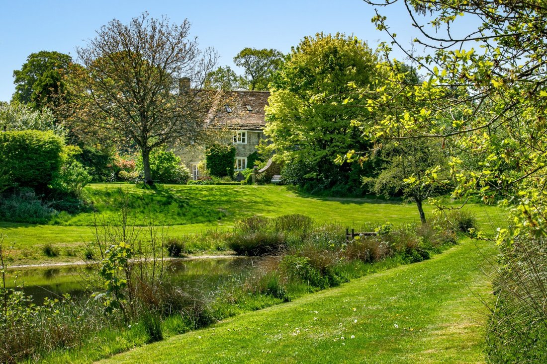 Casa in Somerset, Inghilterra 2 - 17755706