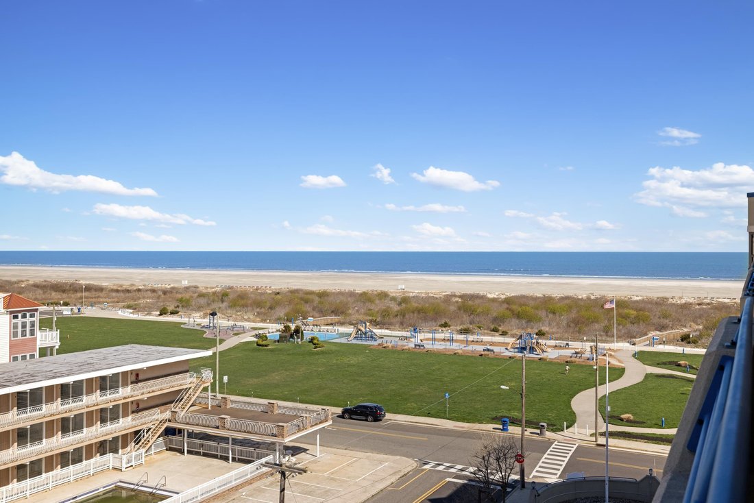 Condo in Wildwood, New Jersey, United States 4 - 17757992