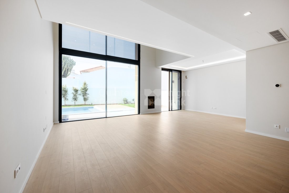 House in Alcabideche, Lisbon, Portugal 2 - 17757037