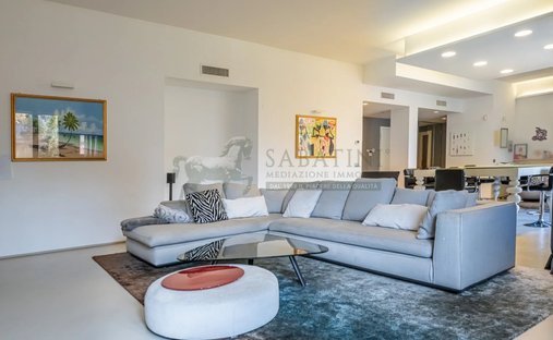 Appartamento a Govone, Milano, Italia 1