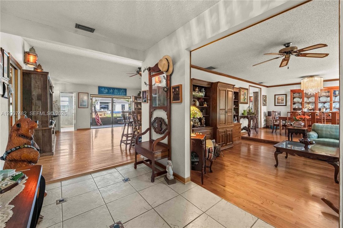 House in Davie, Florida, United States 5 - 17758375