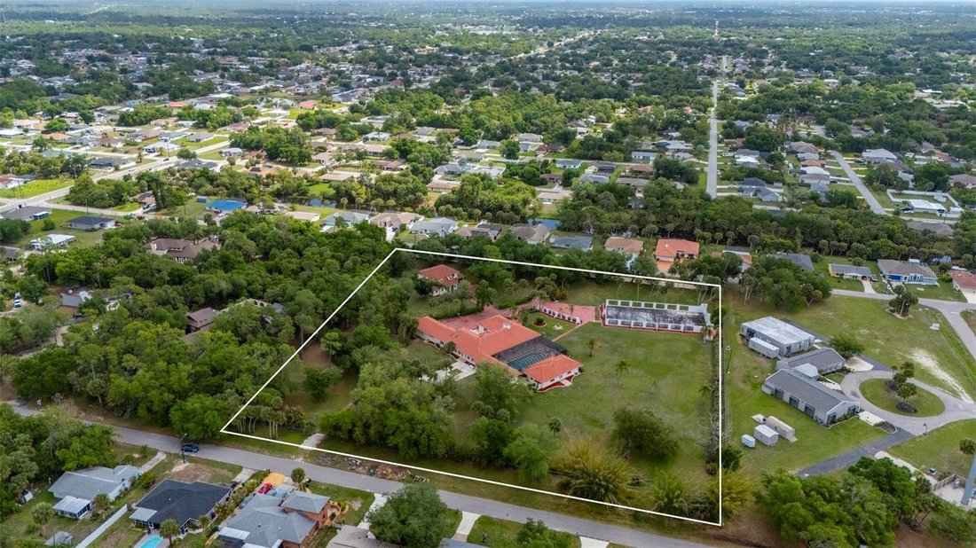 Maison à Port Charlotte, Floride, États-Unis 2 - 17758455