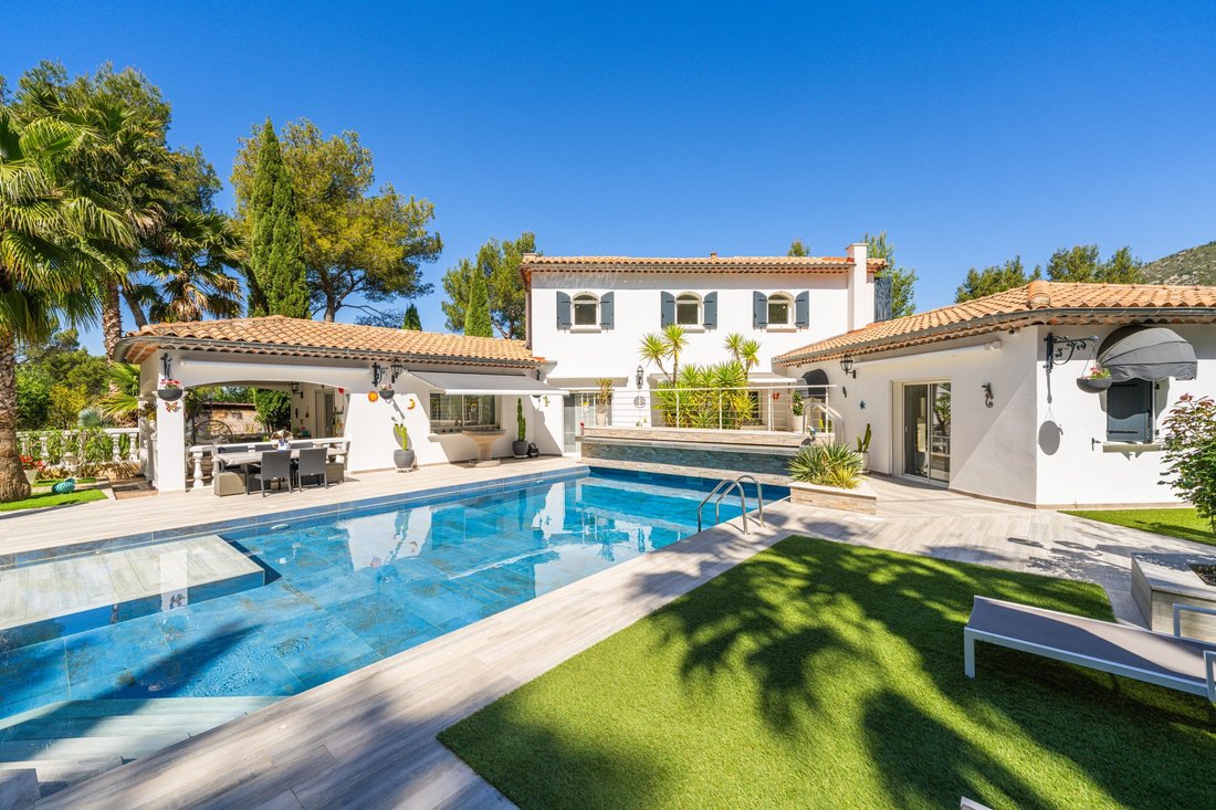 House in Est, Gemenos, France 3 - 17760389
