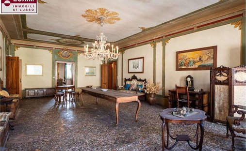 Villa in Motta di Livenza, Veneto, Italy 1