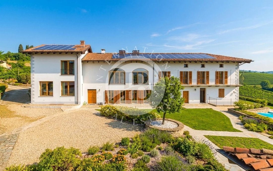 Villa in Agliano Terme, Piedmont, Italy 5 - 17758770