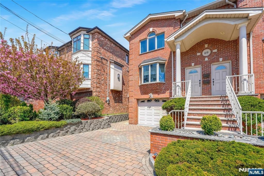 Condo in Cliffside Park, New Jersey, United States 1 - 17755950