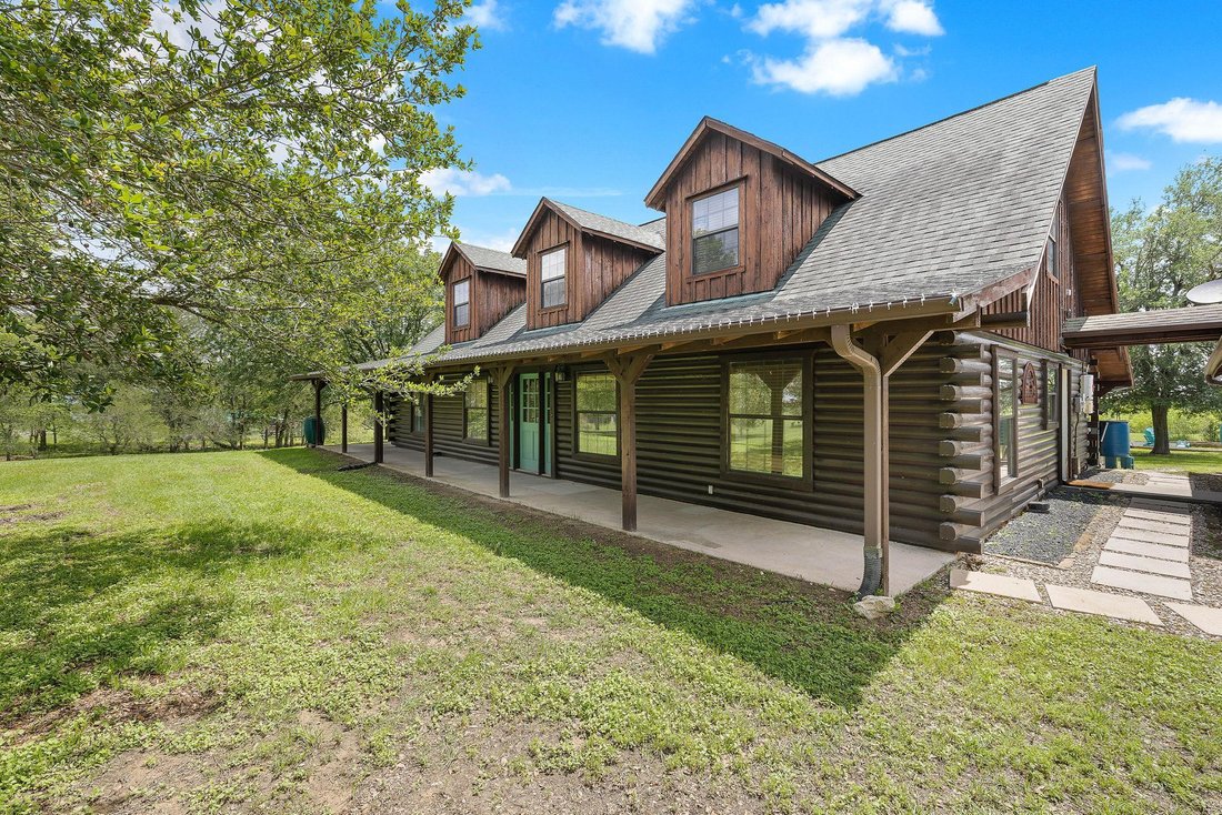 Casa en Elgin, Texas, Estados Unidos 3 - 17755704