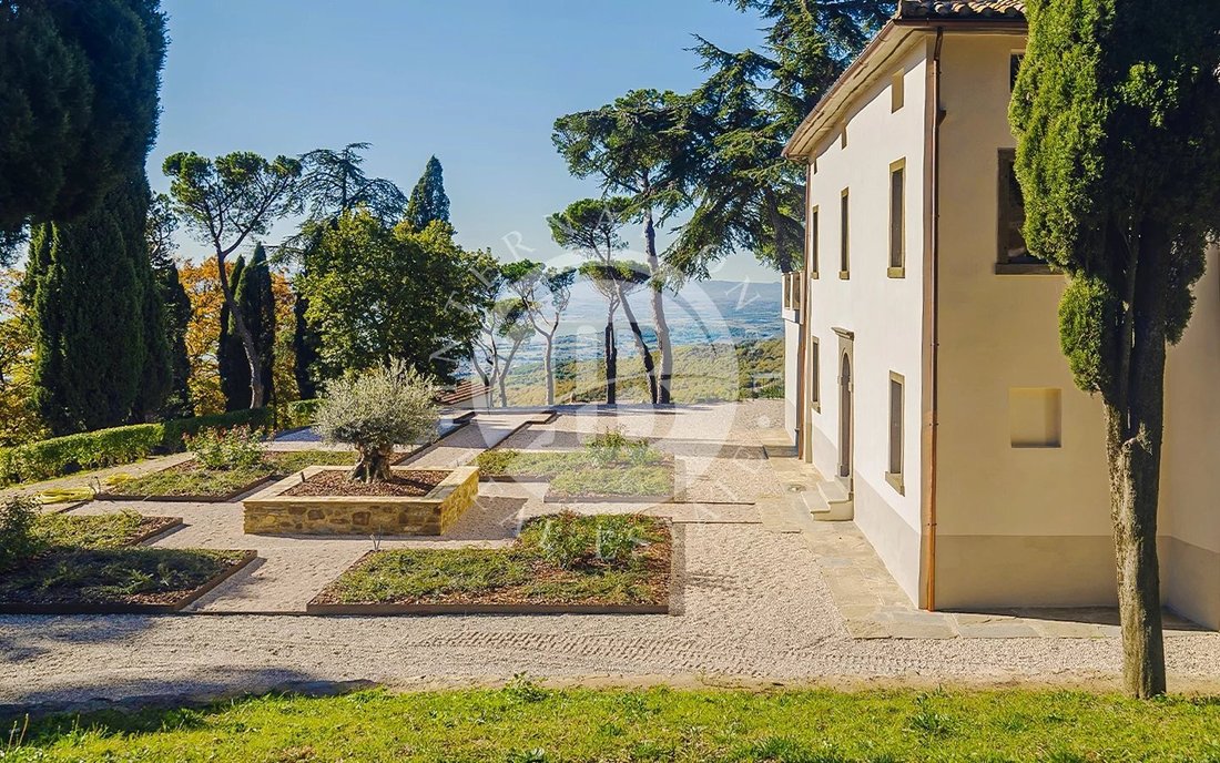Villa in Passignano sul Trasimeno, Umbria, Italy 3 - 17759432