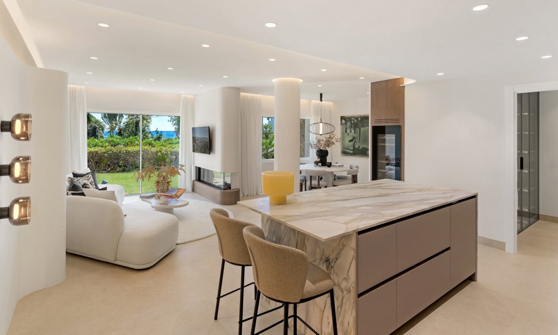 Apartment in Estepona, Andalusia, Spain 4 - 17754763