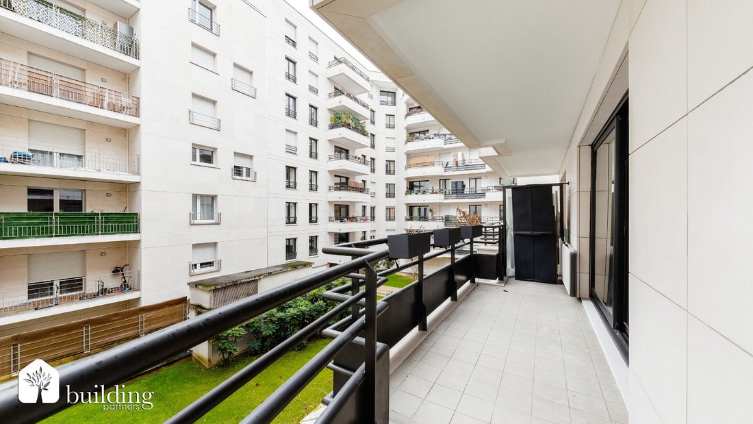 Apartment in Hôtel de Ville-Planchette, Levallois-Perret, France 3 - 17756815
