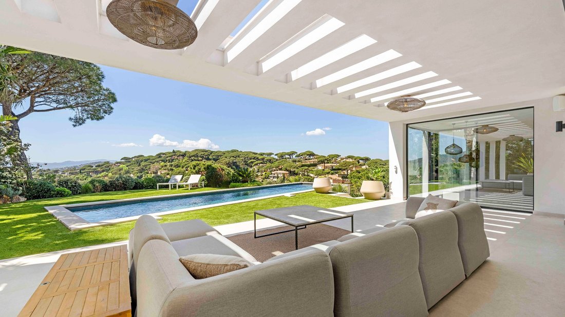 House in Ville-Les Saquedes-Le Bouillonnet, Sainte-Maxime, France 4 - 17760388