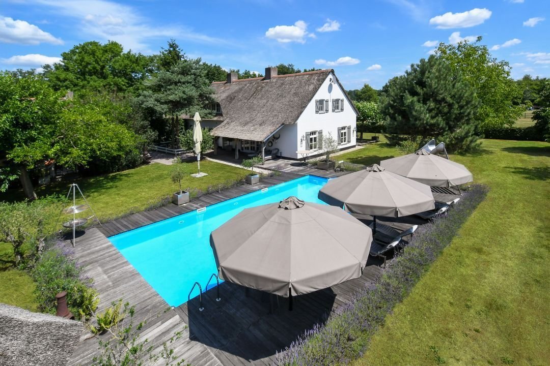 Townhouse in Haler, Limburg, Netherlands 5 - 17239155