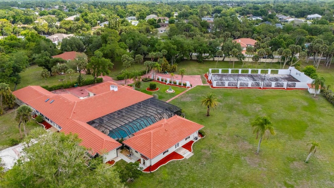 Maison à Port Charlotte, Floride, États-Unis 3 - 17758455