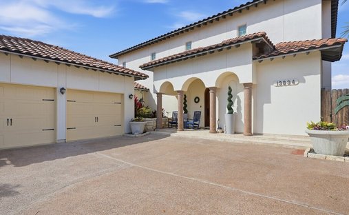 House in Corpus Christi, Texas, United States 1