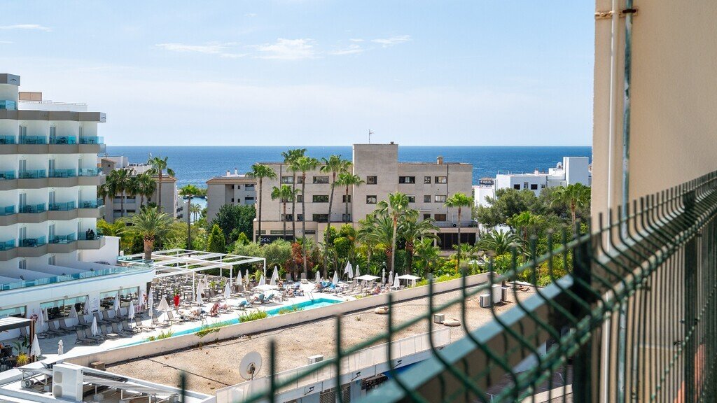 Apartment in Costa d'en Blanes, Calvia, Balearic Islands 2 - 17760254