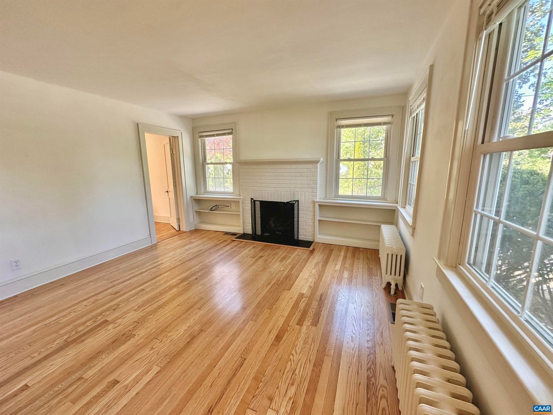 House in Fishersville, Virginia, United States 2 - 17754715