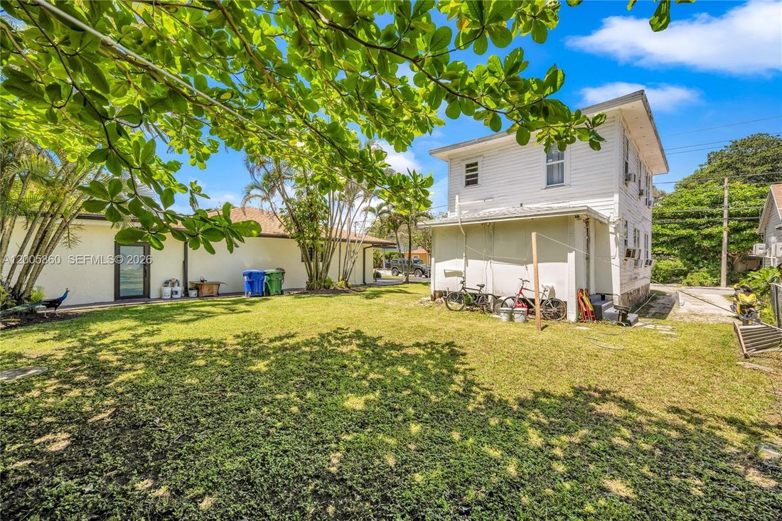 House in Miami, Florida, United States 3 - 17758396