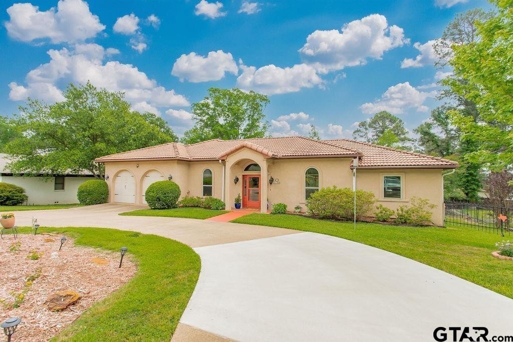 House in Hideaway, Texas, United States 2 - 17757599