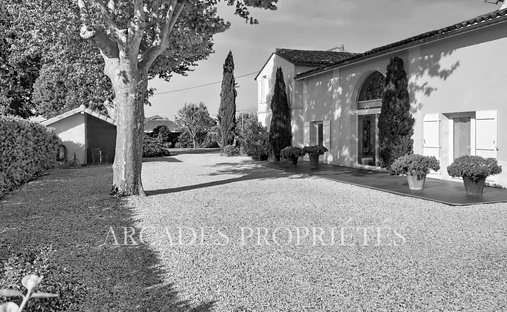 House in Saint-Sulpice-de-Faleyrens, Nouvelle-Aquitaine, France 1
