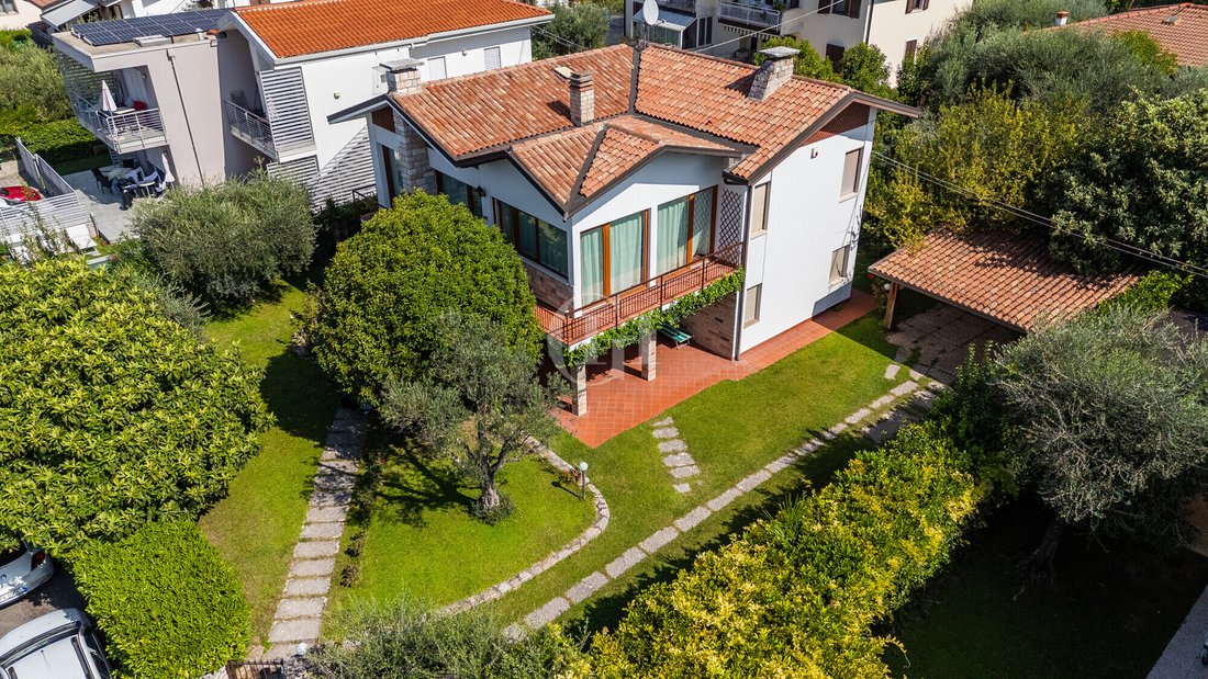 House in Lazise, Veneto, Italy 1 - 17762106