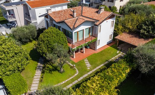 House in Lazise, Veneto, Italy 1