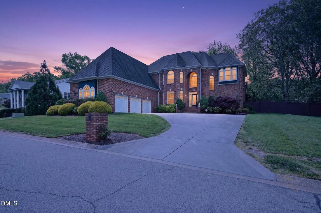 House in Hillsborough, North Carolina, United States 2 - 17754915