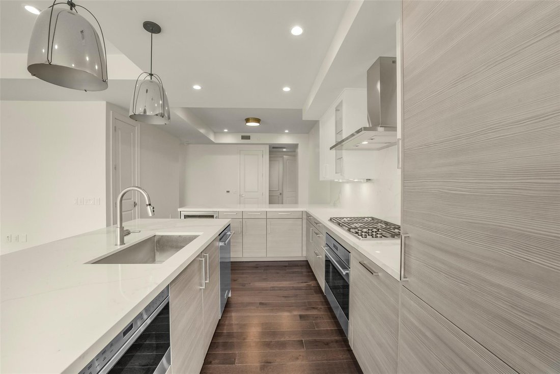 Condo in Houston, Texas, United States 4 - 17755347