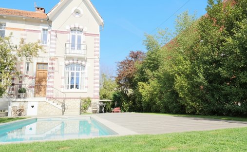 Villa in Pontaillac, Royan, France 1