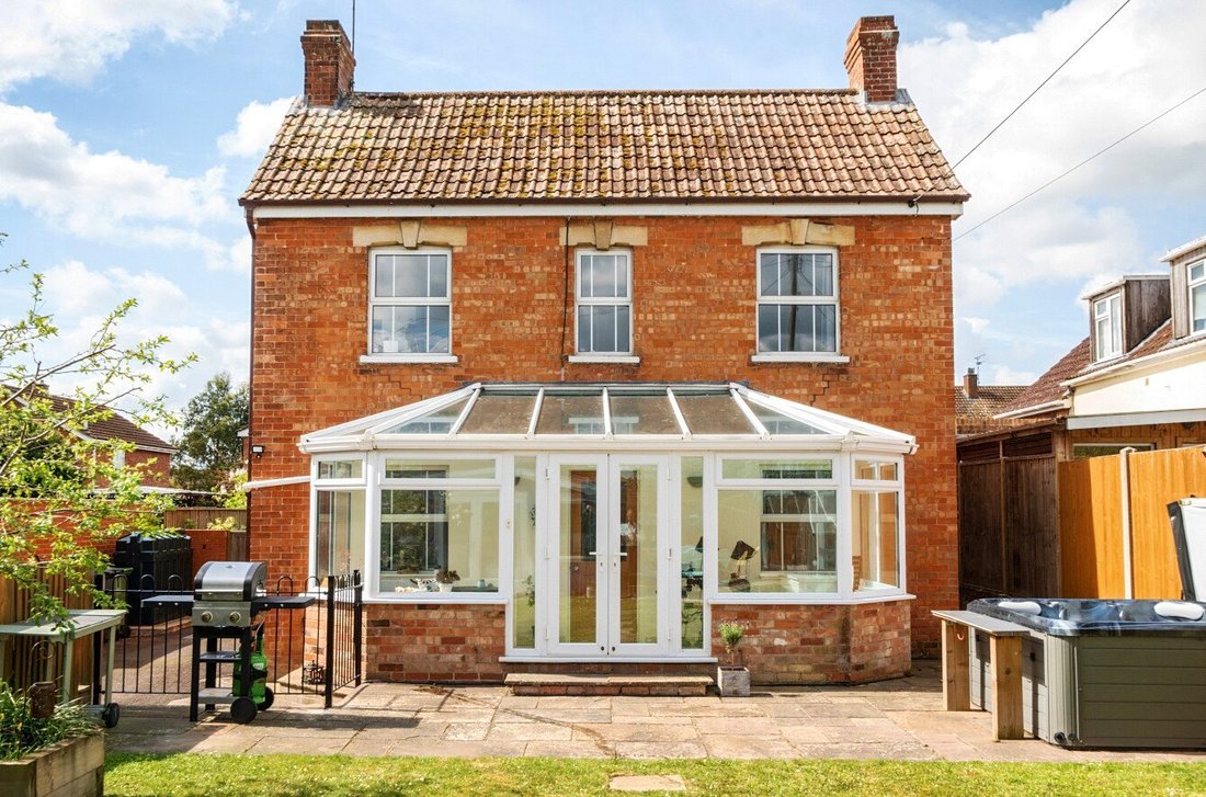 House in Somerset, England 1 - 17754861