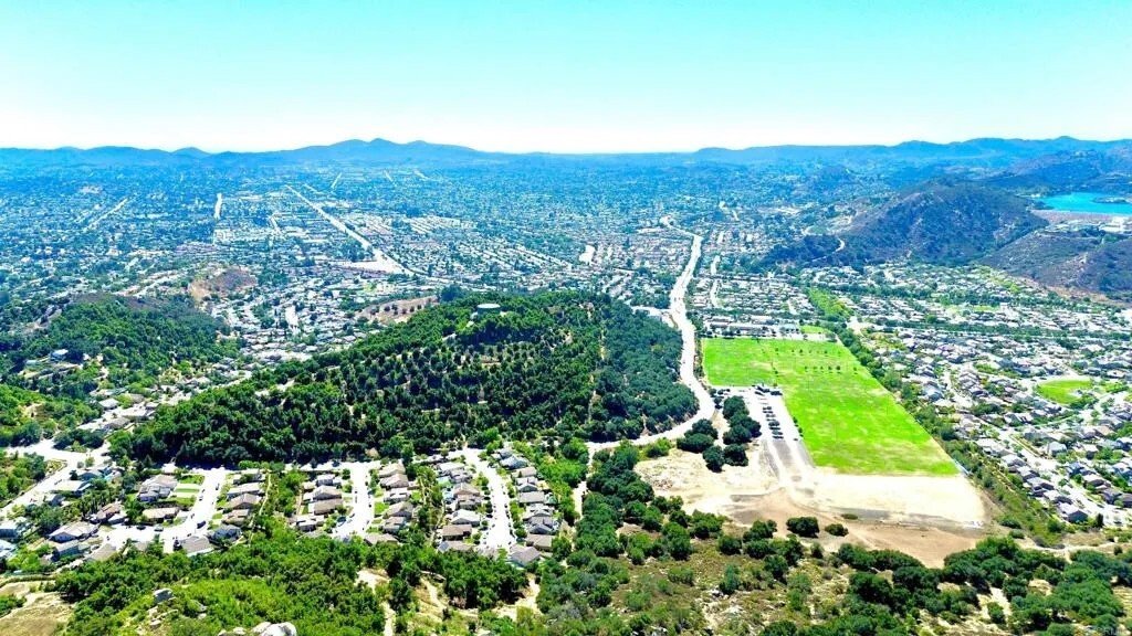 House in Escondido, California, United States 4 - 17762425