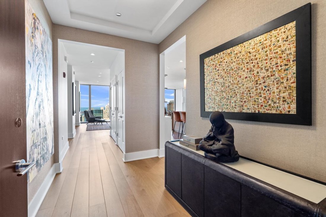 Condo in Chicago, Illinois, United States 3 - 17762873