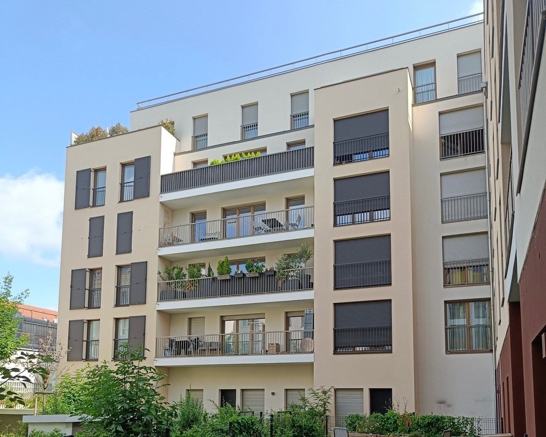 Apartment in Centre Ville, Rueil-Malmaison, France 1 - 17762572