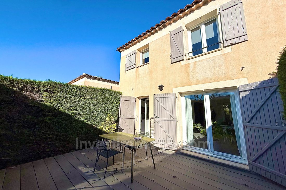 Villa in Grand Sud- Aix la Duranne, Aix-en-Provence, France 1 - 17762214