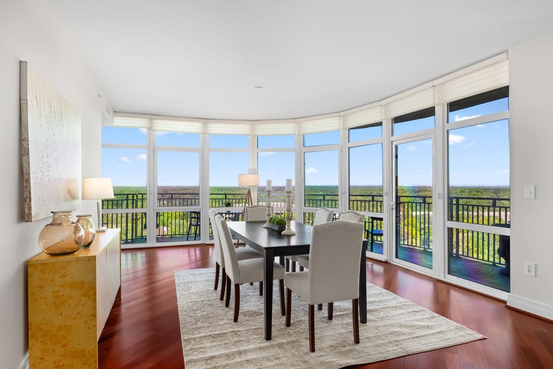 Condo in McLean, Virginia, United States 1 - 17762678