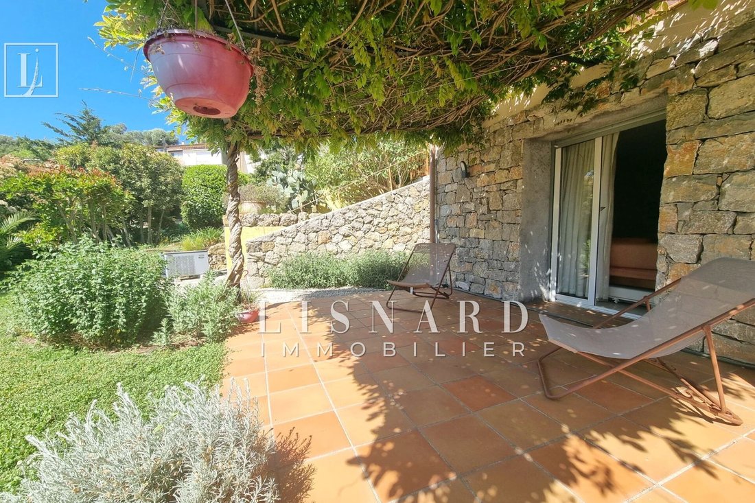 Villa in Centre, Vallauris, France 4 - 17762205