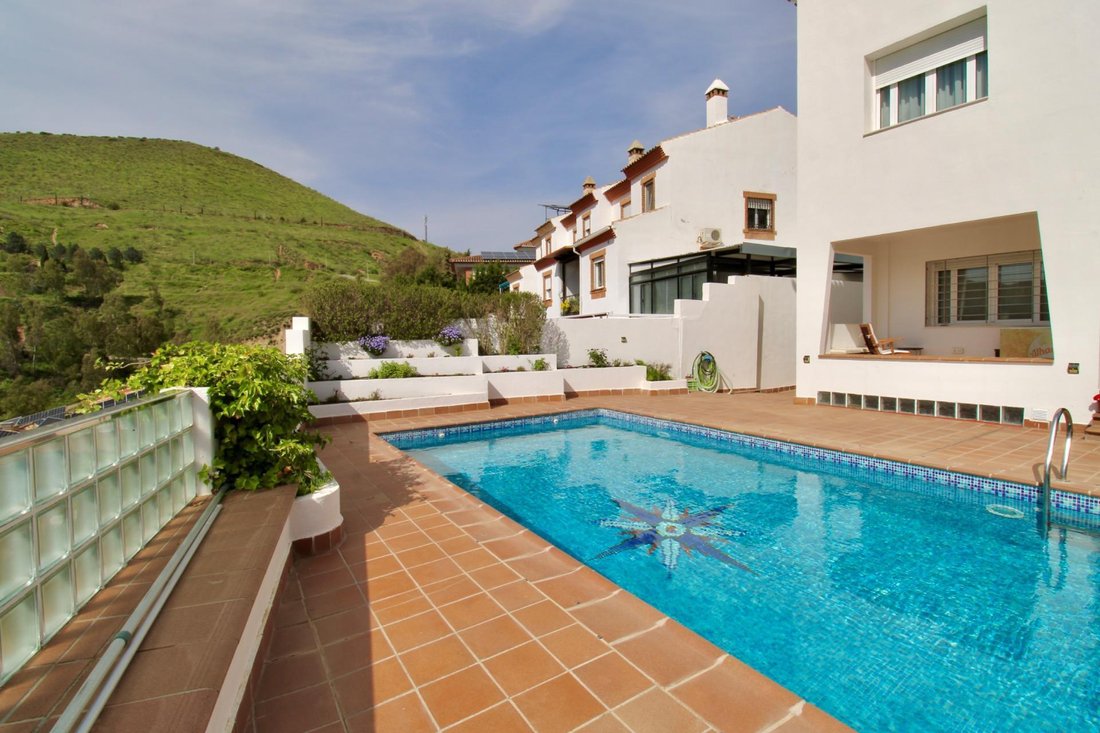 Villa in Cenes de la Vega, Andalusia, Spain 2 - 17762509