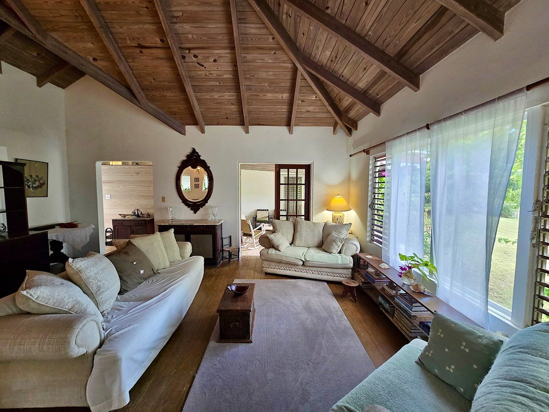 Villa in Fitches Creek, Saint George, Antigua and Barbuda 4 - 17763497
