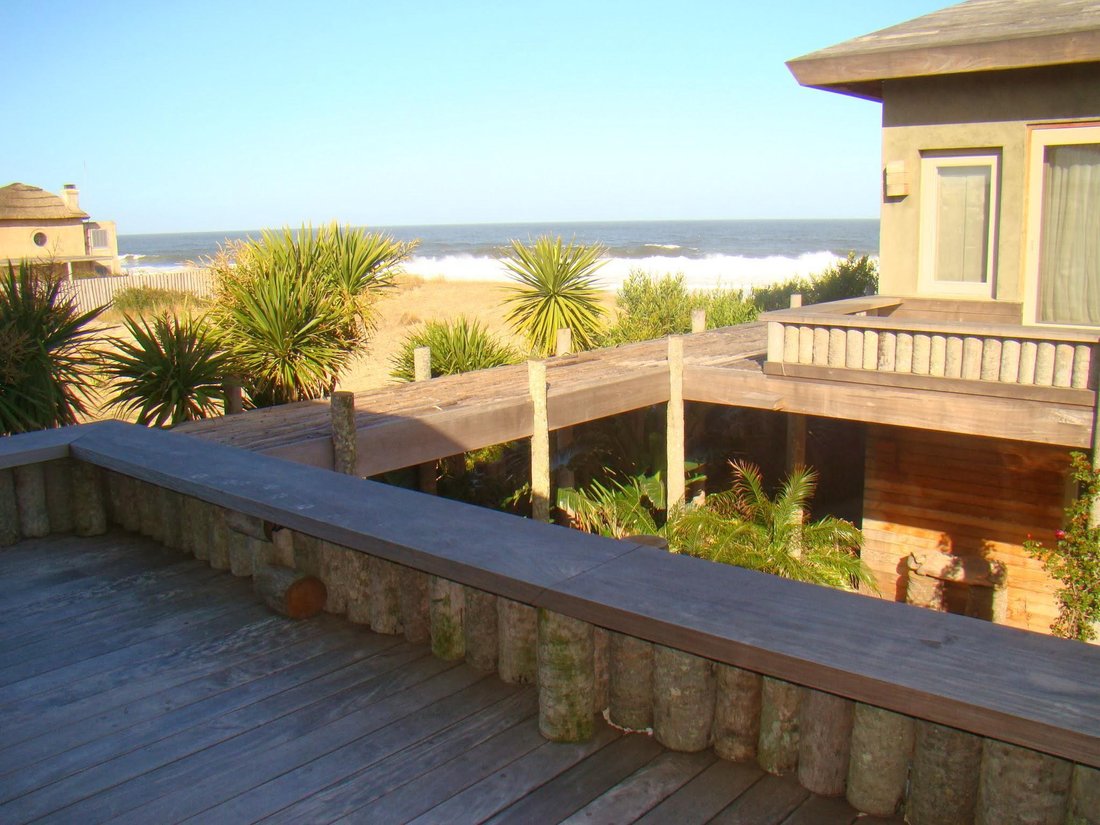 House in El Chorro, Maldonado Department, Uruguay 2 - 17764909