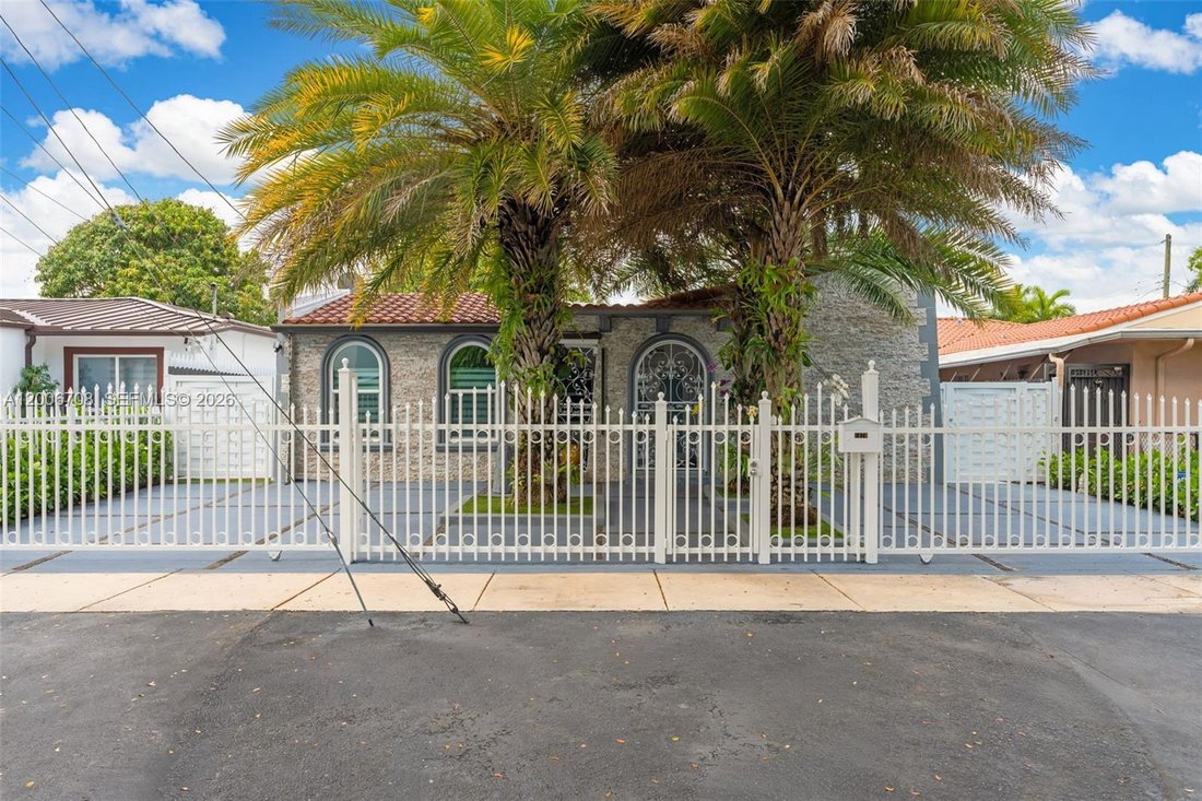 House in Miami, Florida, United States 4 - 17769010