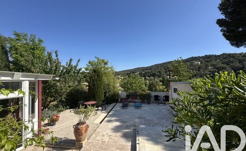 House in Ventabren, Provence-Alpes-Côte d'Azur, France 1