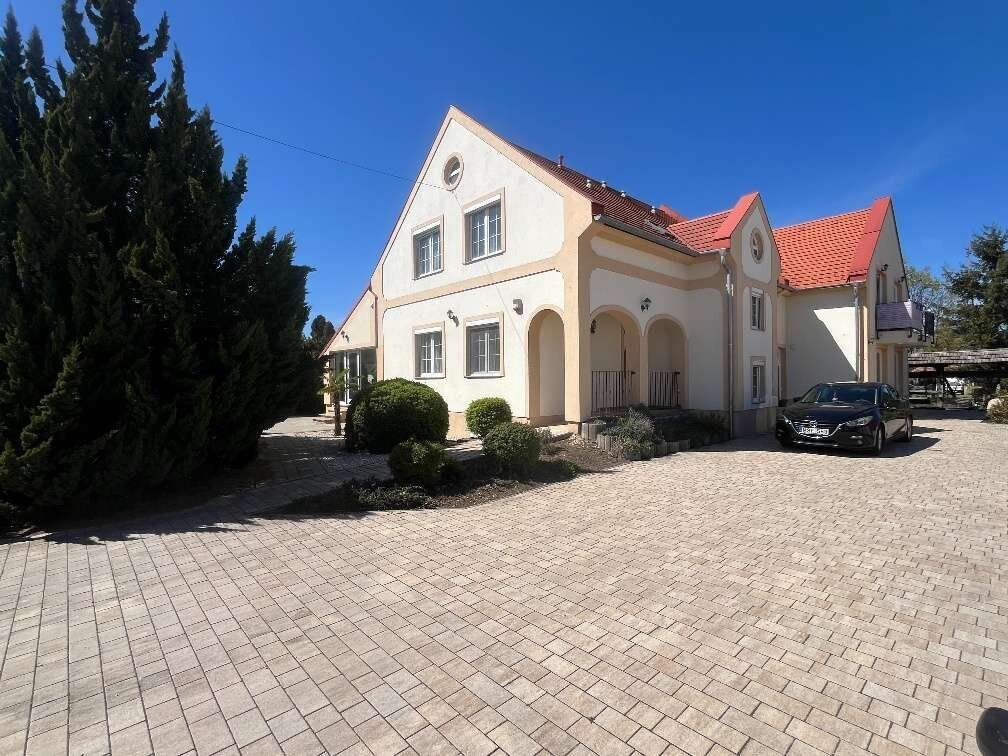 Villa in Hegykő, Hungary 2 - 17763349