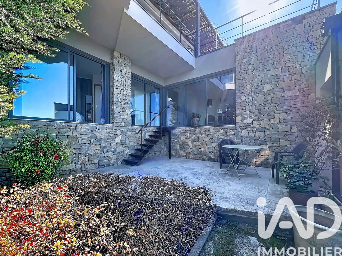 House in Forcalquier, Provence-Alpes-Côte d'Azur, France 3 - 17764746