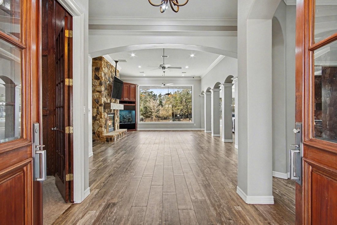 House in Montgomery, Texas, United States 5 - 17768385