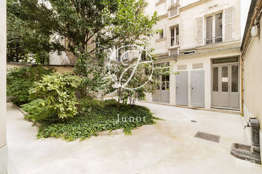 Apartment in Cambronne-Garibaldi, Paris 15e Arrondissement, Paris 2 - 16359057