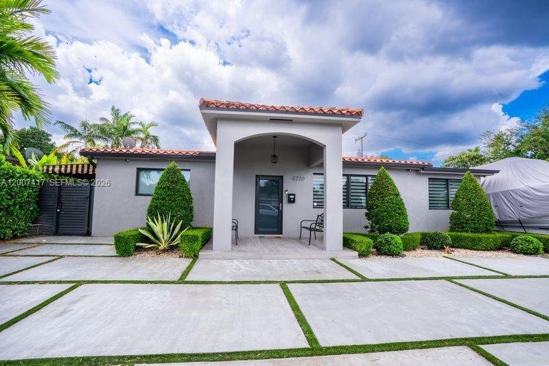 House in Hialeah, Florida, United States 2 - 17765619