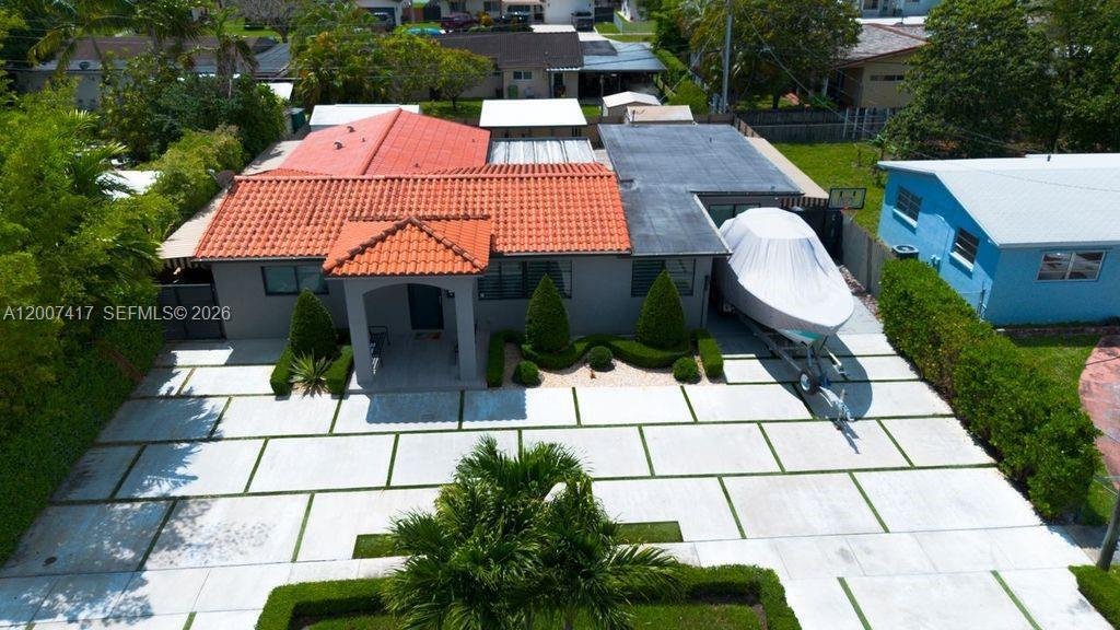 House in Hialeah, Florida, United States 1 - 17765619