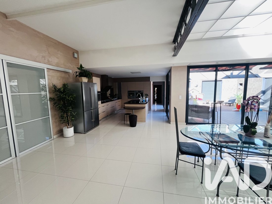 Apartment in Sud Est, Sainte-Savine, France 2 - 17764929