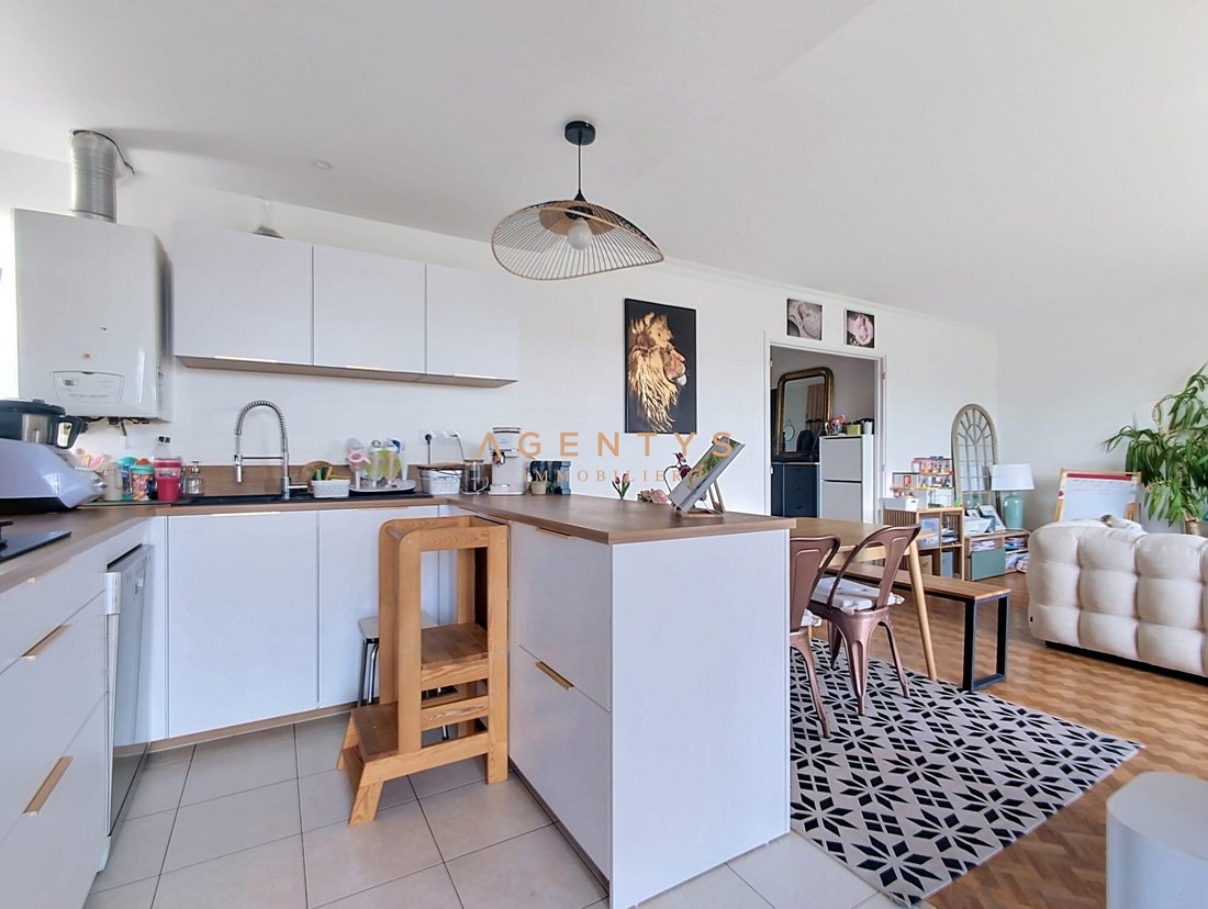 Apartment in Adamville, Saint-Maur-des-Fossés, France 5 - 17667792