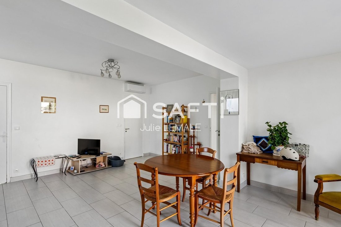 House in Talence, Nouvelle-Aquitaine, France 2 - 17763773