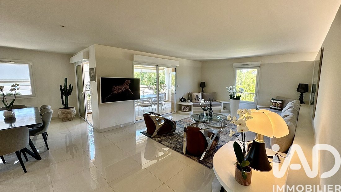 Apartment in Rebenas-Autures, L'Isle-sur-la-Sorgue, France 1 - 17764768